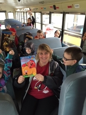 Reading on the bus 2015
